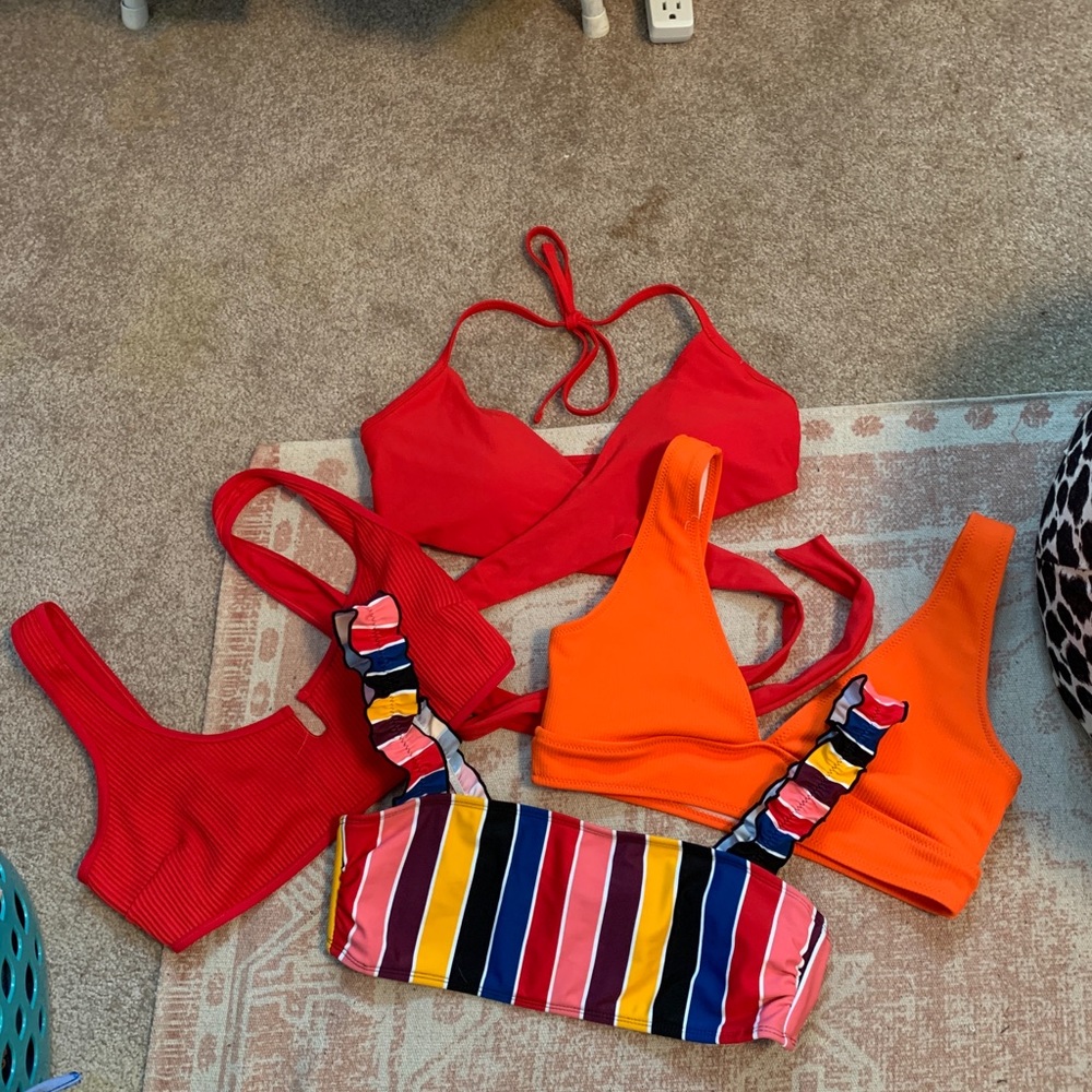 4 bikini top lot